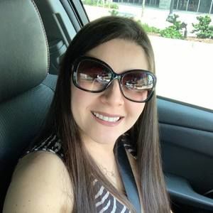 Meet your Posher, Dayana